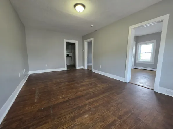 29 Canal St #7, Brattleboro, VT 05301