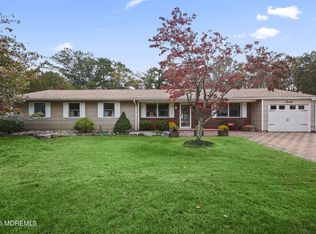 20 W Francis Ave, Morganville, NJ 07751