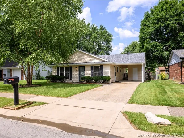 1982 Cardinal Lane, Jeffersonville, IN 47130