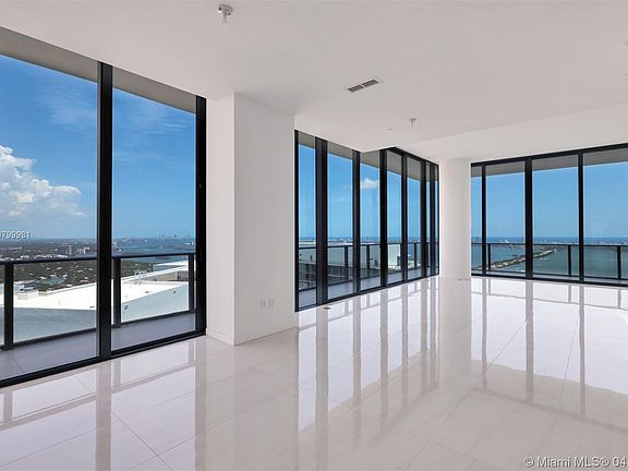 2nd image of 480 NE 31st St #Penthouse 04