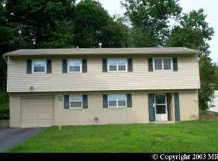 4710 Split Rock Rd, Alexandria, VA 22310