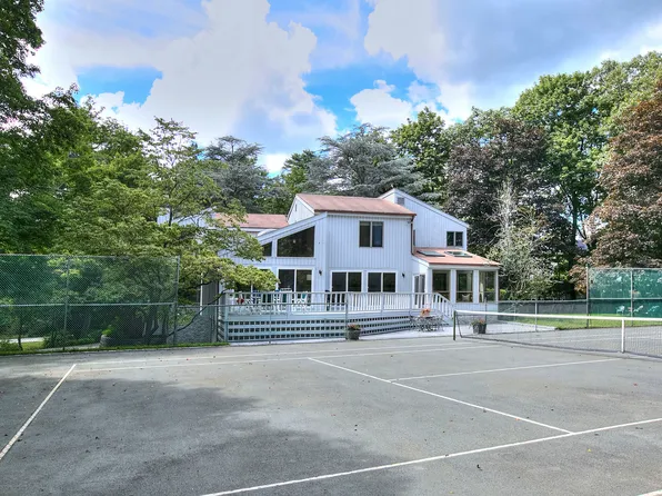 174 Cross Highway, Westport, CT 06880