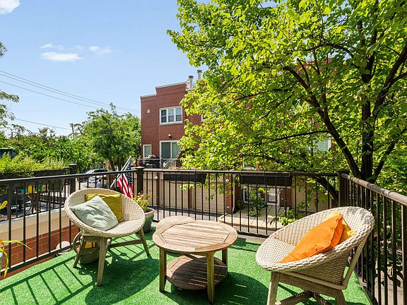 5th image of 1781 W Altgeld St APT D