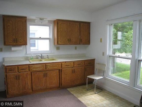 3rd image of 3238 Stinson Blvd #N