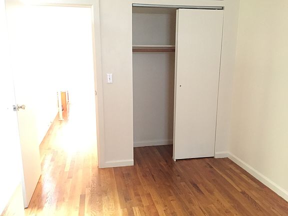 4th image of 422 E 116th St APT 1
