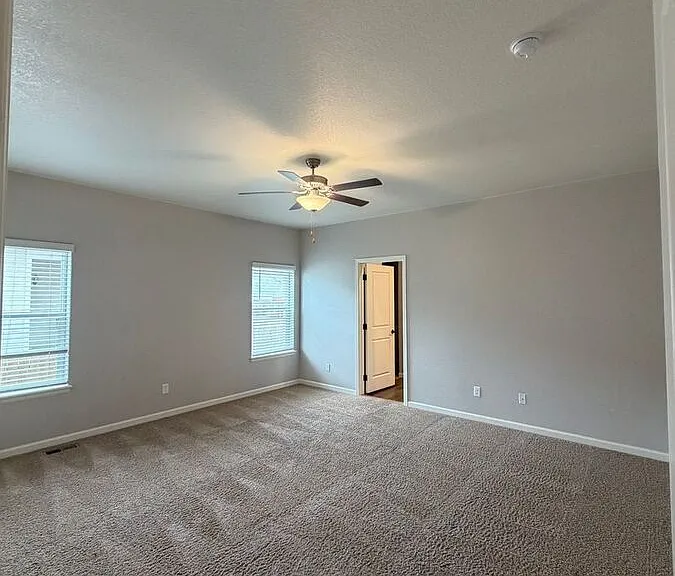 2299 Murray St — Photo 10