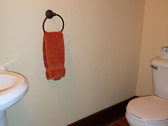 Downstairs half bath