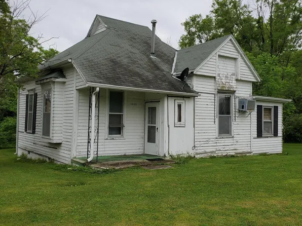 1003 E Daniel St, Albany, MO 64402