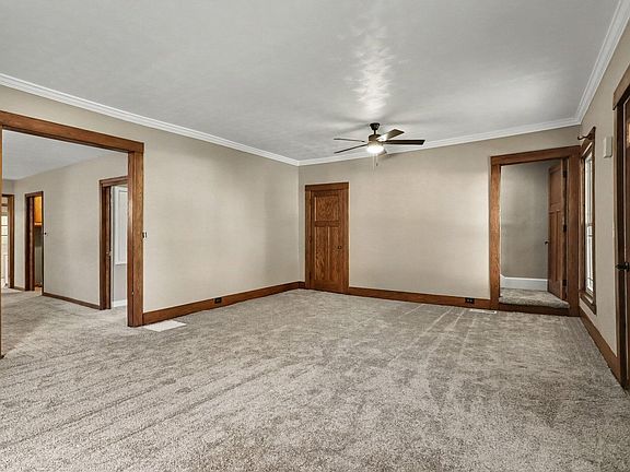 4th image of 23 Peckham St