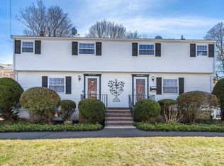 48 Lafayette Pl #B, Salem, MA 01970