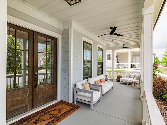 3rd image of 261 Highpointe Lane