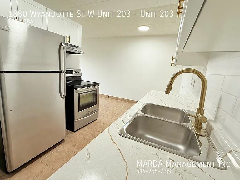 1830 Wyandotte St W #203 — Photo 12