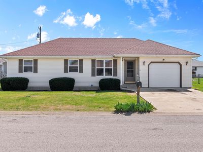 1220 Lacy Drive, Lebanon, MO, 65536