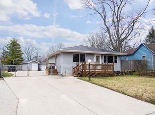 1909 Gabriel Ave, Zion, IL 60099