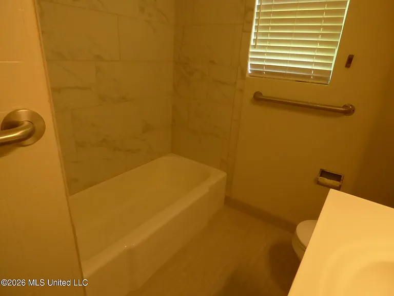 2083 Martin Rd — Photo 6