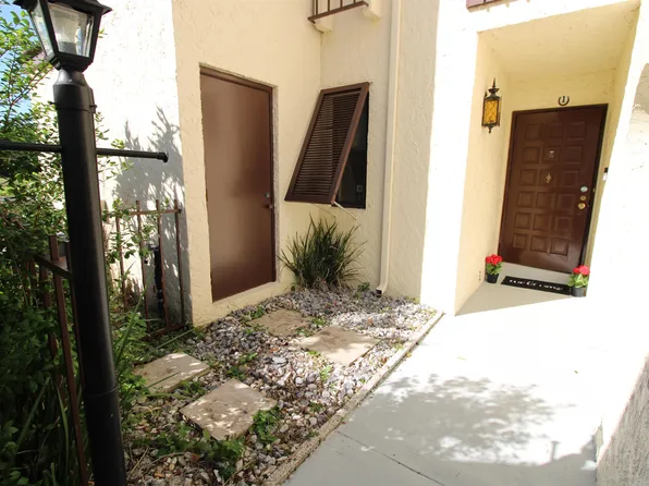 600 Domenico Cir Unit F1, Saint Augustine, FL 32086