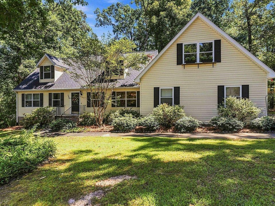 1st image of 136 Pleasant Woods Rd