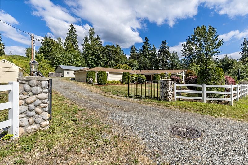 2nd image of 29606 148th Avenue SE