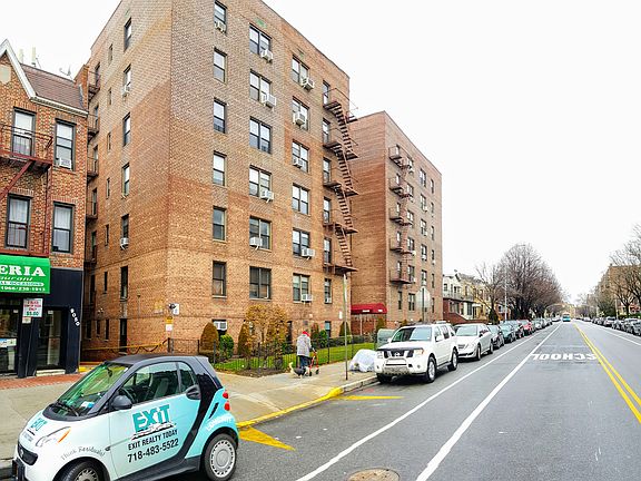 3rd image of 9040 Fort Hamilton Pkwy APT 4F