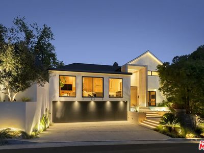 11993 Brentridge Ln, Los Angeles, CA, 90049