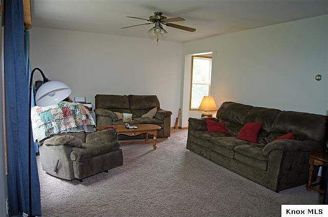 1st image of 616 Lakeview Heights Dr
