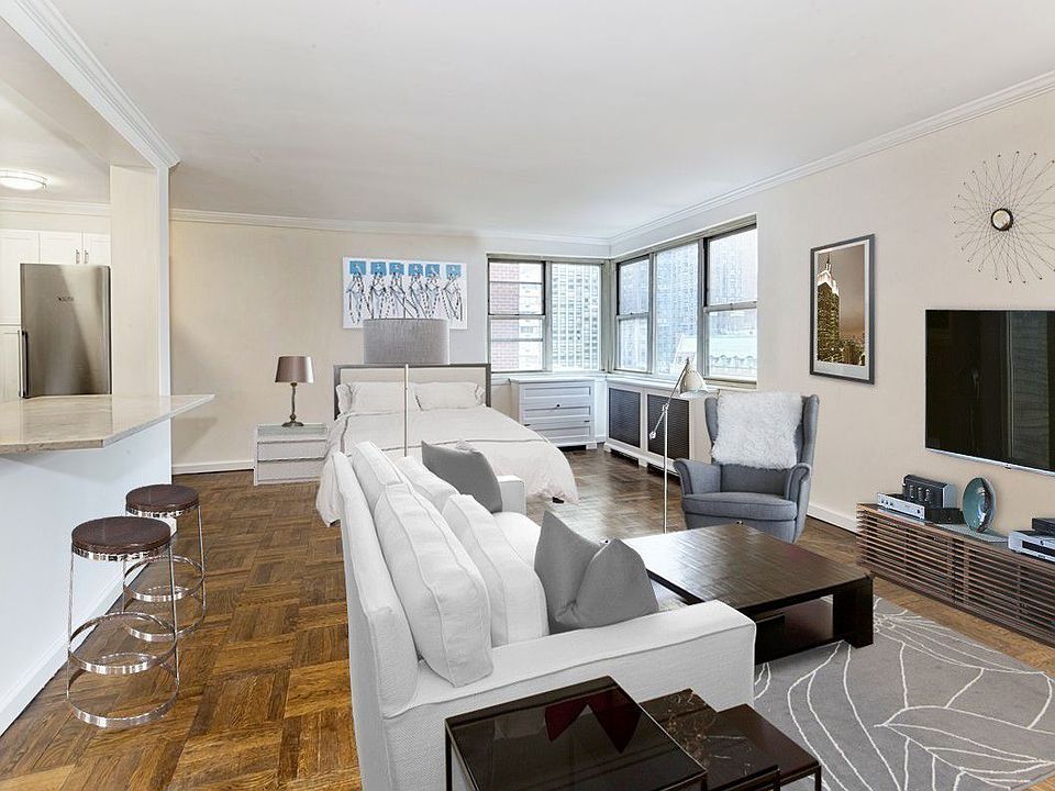1st image of 1329 2nd Ave #12V
