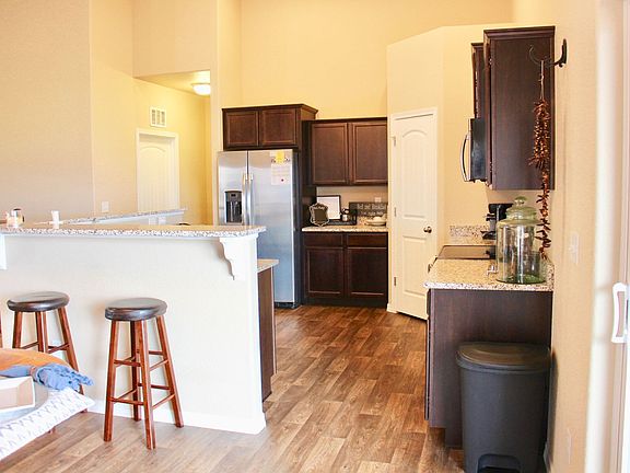 5th image of 5942 Finglas Dr