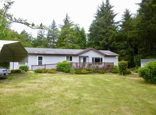 88627 Tokyo Ln, Bandon, OR 97411