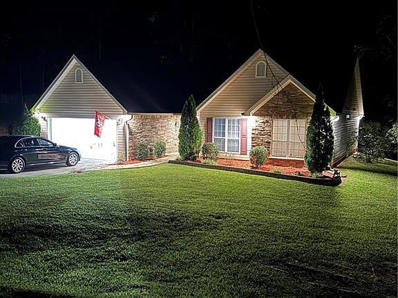 4th image of 4215 Hamilton Walk Dr