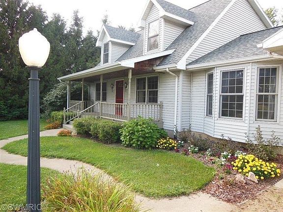 2nd image of 59594 County Road 378