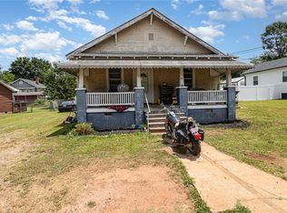 41 Chestnut St, Startex, SC 29377