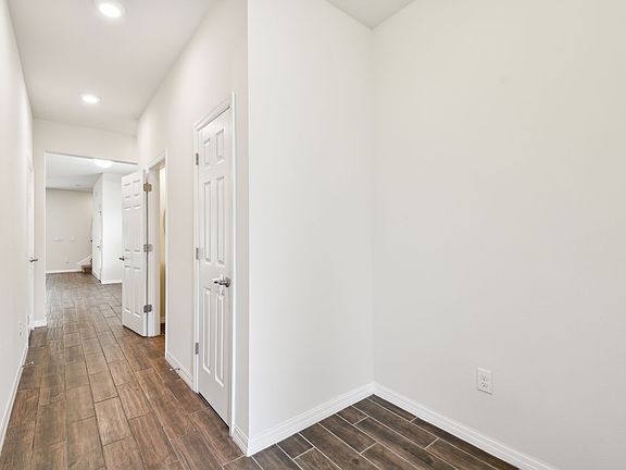 2nd image of 2831 Grand Kemerton Pl