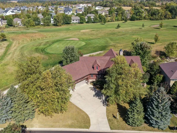 1821 Legacy Dr, Faribault, MN 55021