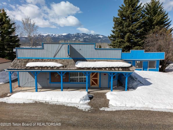 1685 Us Highway 89