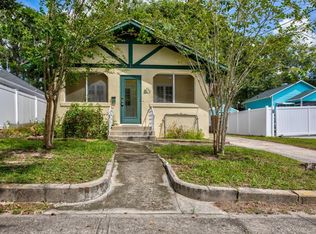 231 E 8th Ave, Mount Dora, FL 32757