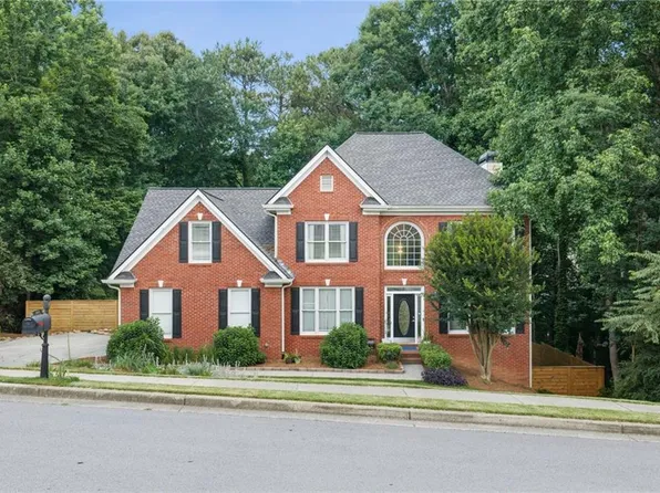 224 Lake Ruby Dr, Suwanee, GA 30024
