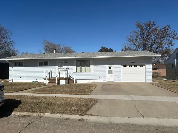 520 12th St W, Mobridge, SD 57601