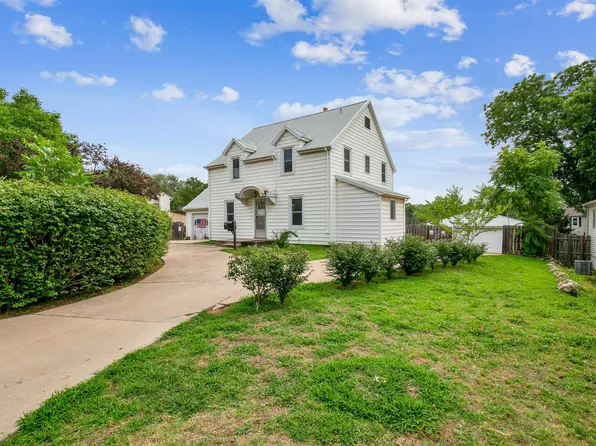 1208 Euclid St, Augusta, KS 67010