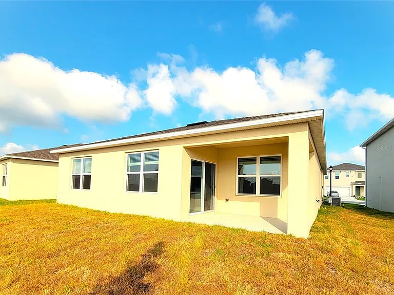 420 Noble Ave — Photo 21