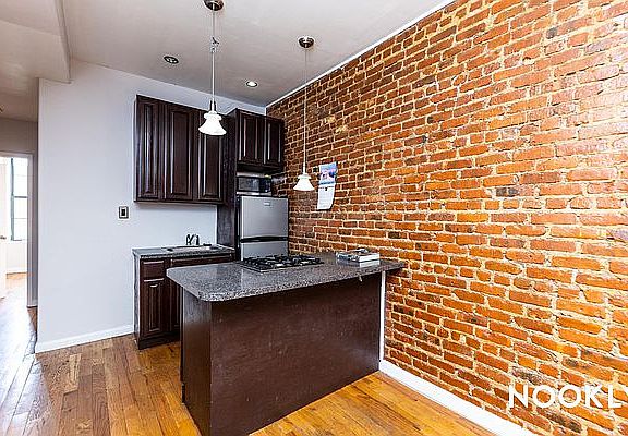 5th image of 665 Central Ave #2A