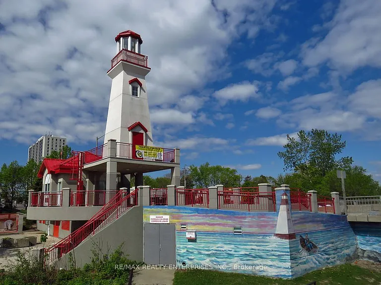 297 Lakeshore Rd E #2 — Photo 15