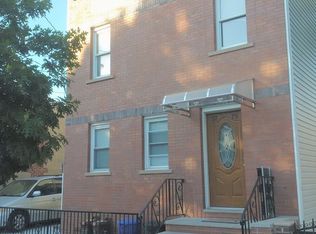 5719 Mazeau St, Maspeth, NY 11378