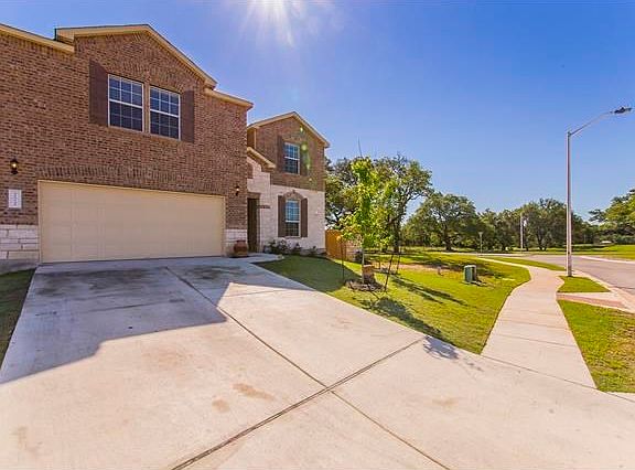 2nd image of 772 Hoot Owl Ln S