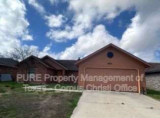 2805 Summer Ridge Dr, Corpus Christi, TX 78414