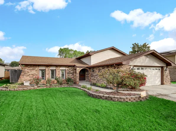 6018 157th St, Oak Forest, IL 60452