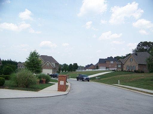 5th image of 2014 Legacy Ln Lot 8