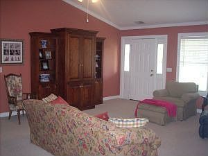 3rd image of 708 Teal Ln