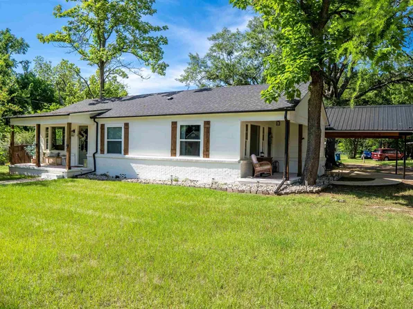 506 Winn Dr, Winnsboro, TX 75494