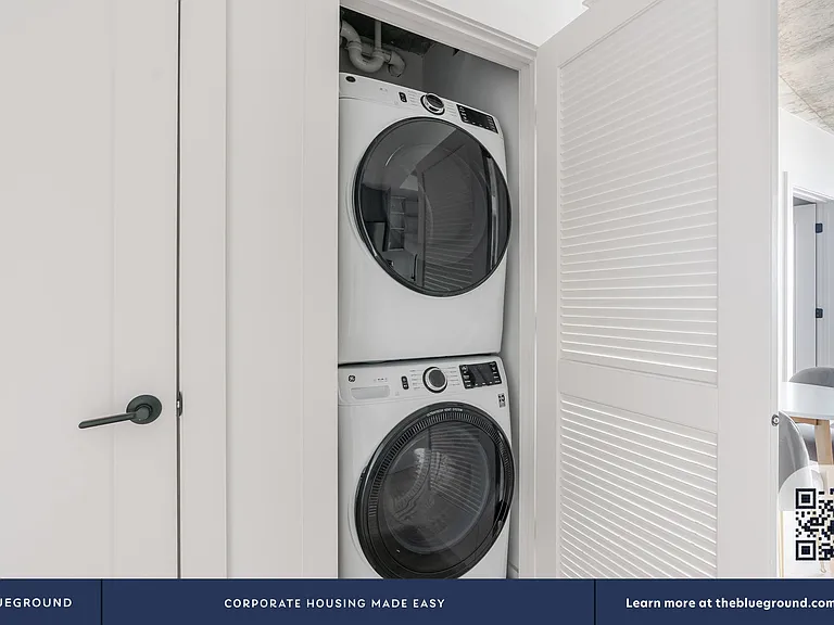 Washer/Dryer in Apartment