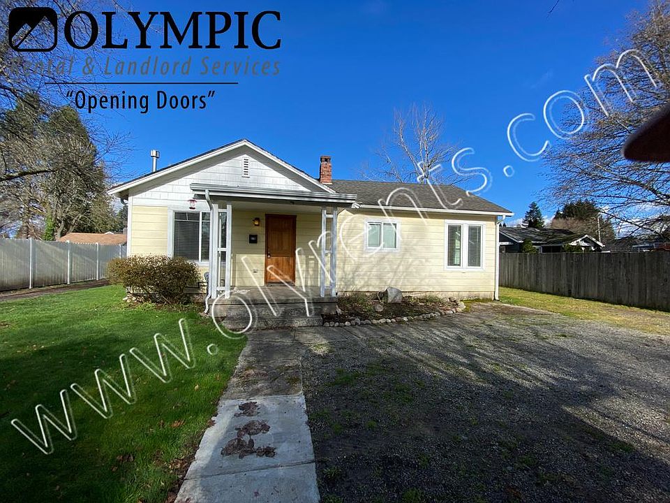 1st image of 810 N St SE